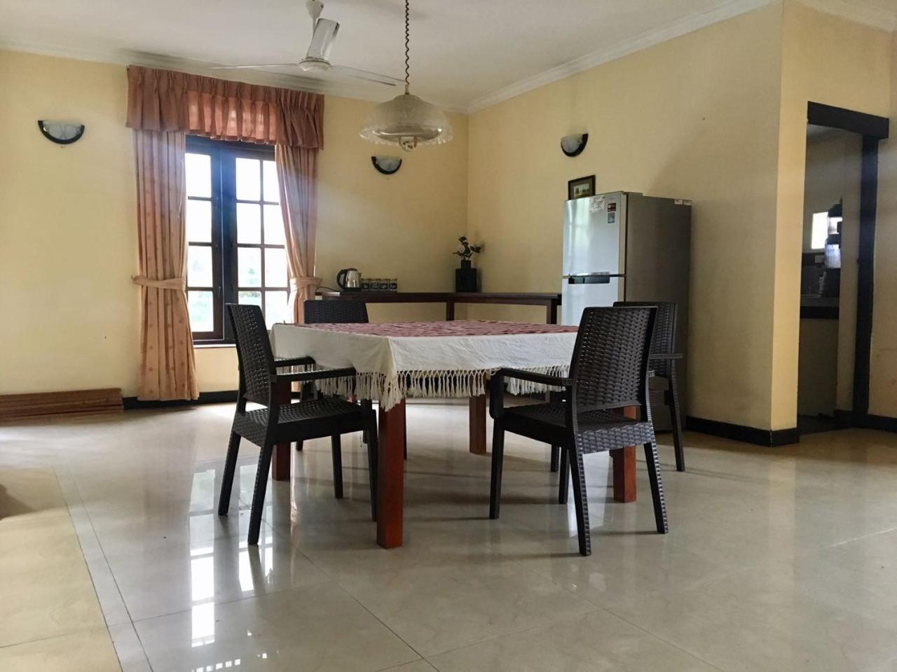Noahs Ark Transit Stay Moratuwa Extérieur photo