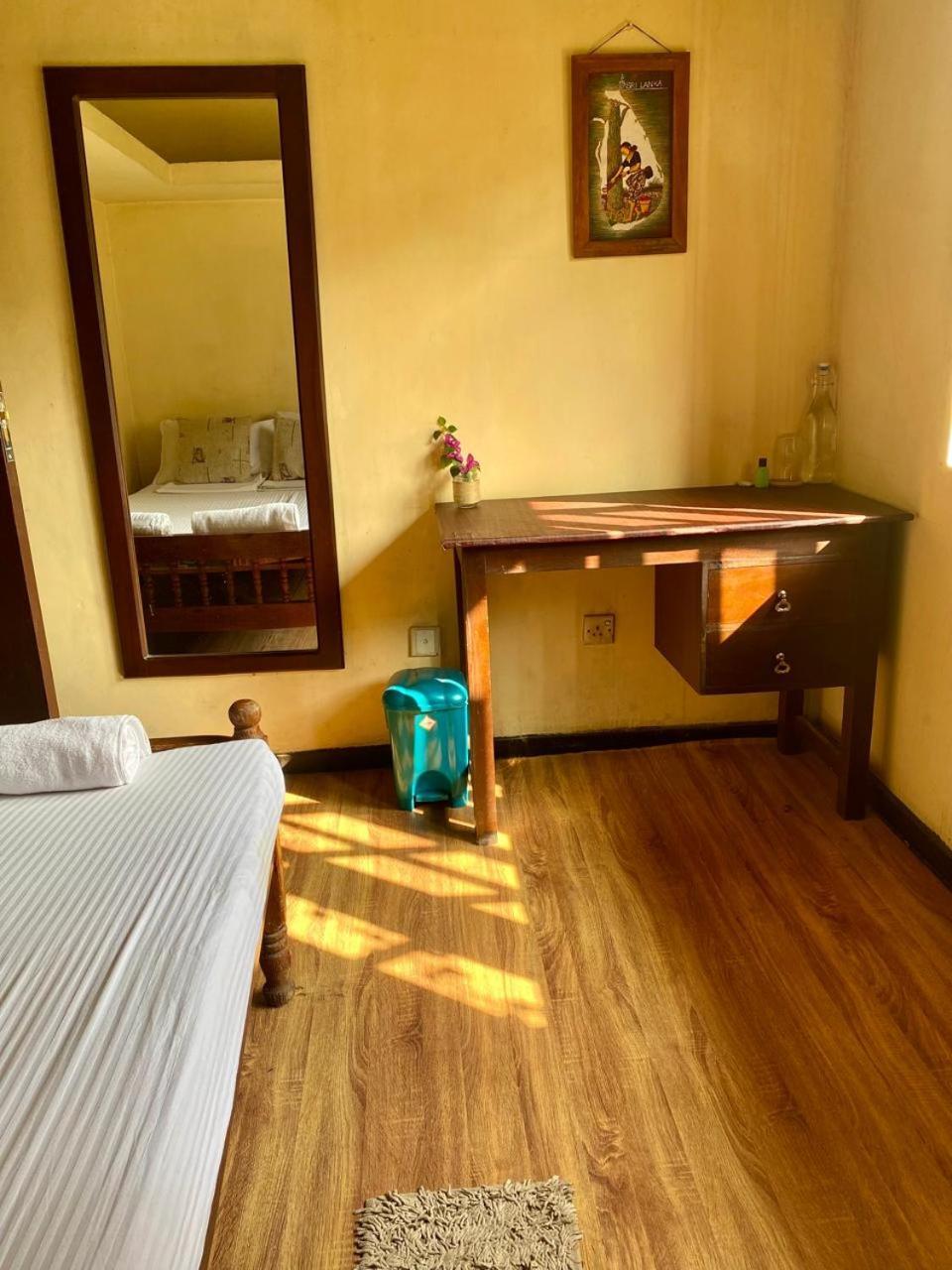 Noahs Ark Transit Stay Moratuwa Extérieur photo