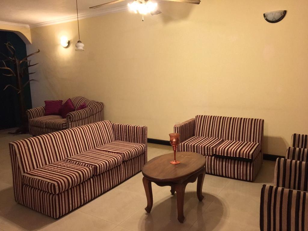 Noahs Ark Transit Stay Moratuwa Extérieur photo